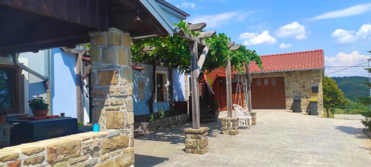 Adori Apartment Ilirska Bistrica Exterior foto